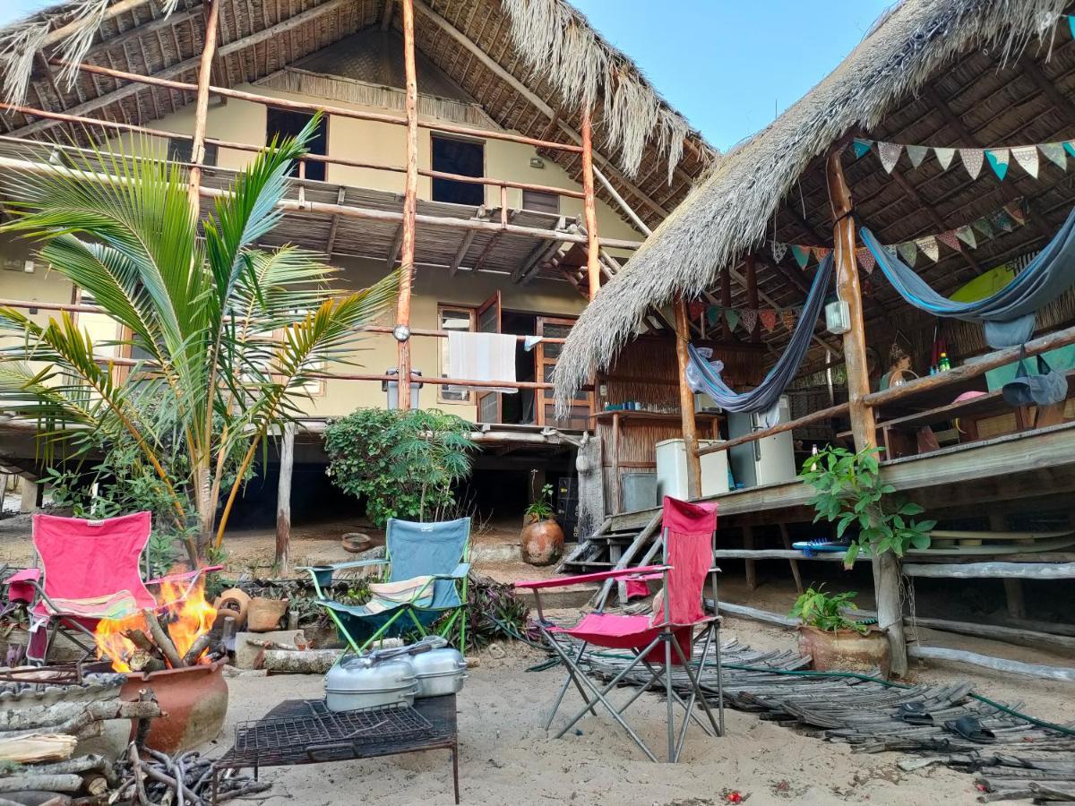 Casa Surf Lodge - Praia do Tofo מראה חיצוני תמונה