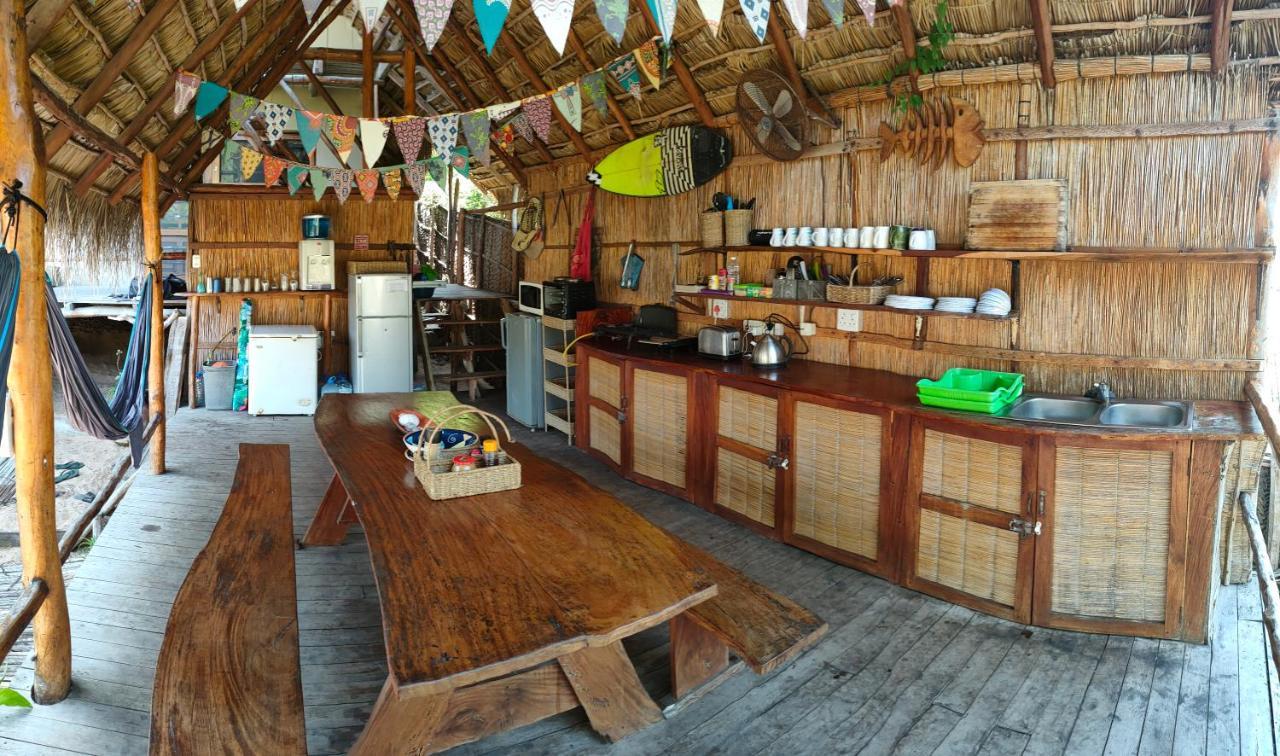 Casa Surf Lodge - Praia do Tofo מראה חיצוני תמונה